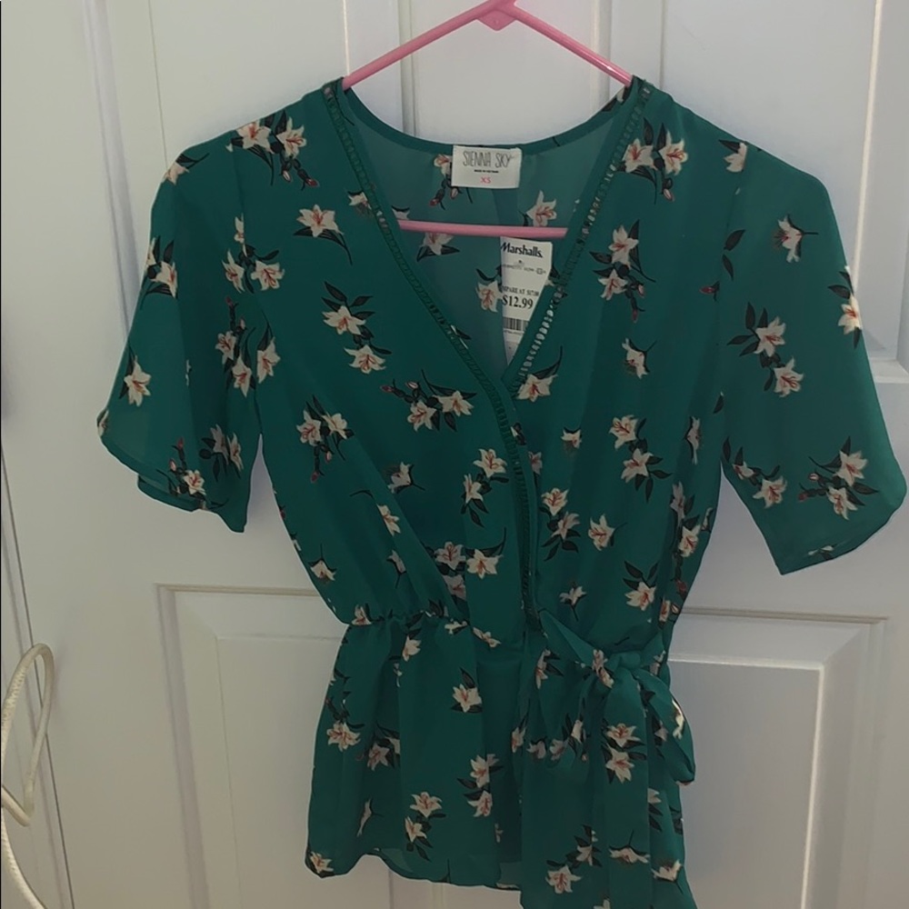 Green floral Blouse